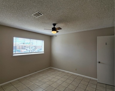6508 Mecham Avenue - Photo Thumbnail 11