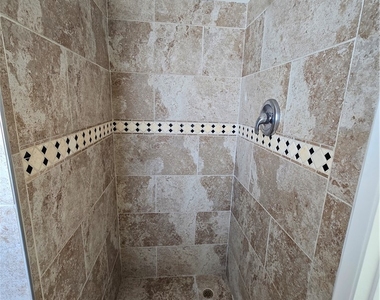 6508 Mecham Avenue - Photo Thumbnail 16
