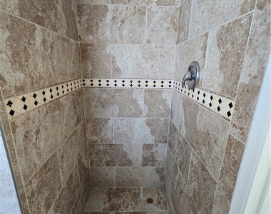 6508 Mecham Avenue - Photo Thumbnail 15