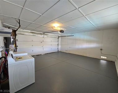 6508 Mecham Avenue - Photo Thumbnail 24