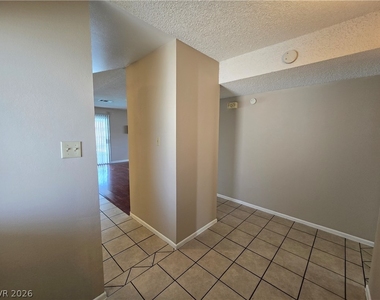 6508 Mecham Avenue - Photo Thumbnail 2