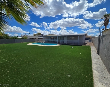 6508 Mecham Avenue - Photo Thumbnail 25