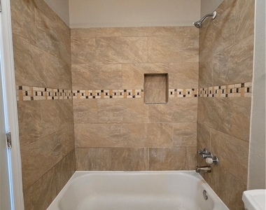 6508 Mecham Avenue - Photo Thumbnail 20