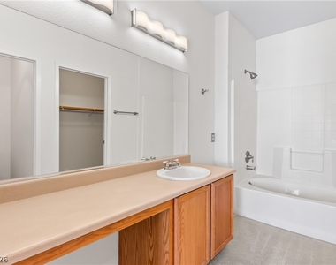 901 Duckhorn Court - Photo Thumbnail 17