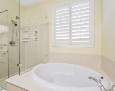 2259 Scena Court - Photo Thumbnail 20