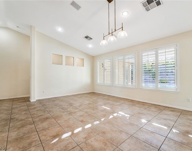 2259 Scena Court - Photo Thumbnail 4