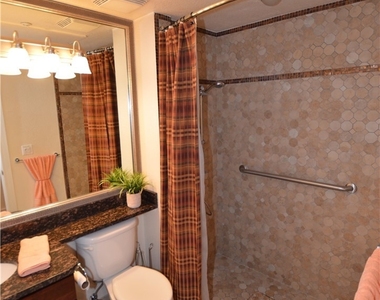 270 E Flamingo Road - Photo Thumbnail 8