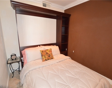 270 E Flamingo Road - Photo Thumbnail 2