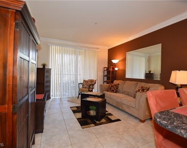 270 E Flamingo Road - Photo Thumbnail 11