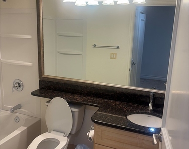 210 E Flamingo Road - Photo Thumbnail 15
