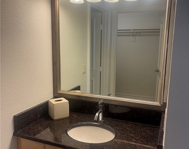 210 E Flamingo Road - Photo Thumbnail 12