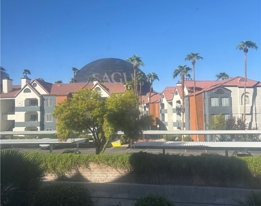 210 E Flamingo Road - Photo Thumbnail 16