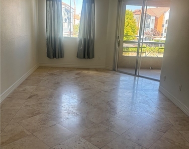 210 E Flamingo Road - Photo Thumbnail 3