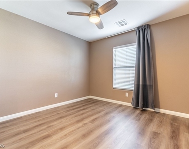 8312 Golden Amber Street - Photo Thumbnail 8