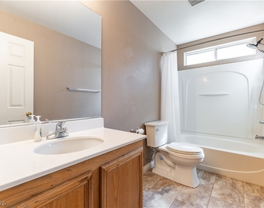 8312 Golden Amber Street - Photo Thumbnail 9