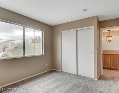 2647 Ridgewater Circle - Photo Thumbnail 16