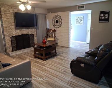 2717 Heritage Circle - Photo Thumbnail 1