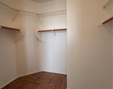 7621 Port Orchard Avenue - Photo Thumbnail 15