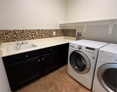 7621 Port Orchard Avenue - Photo Thumbnail 19