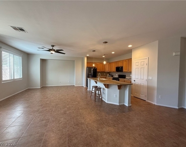 7621 Port Orchard Avenue - Photo Thumbnail 1