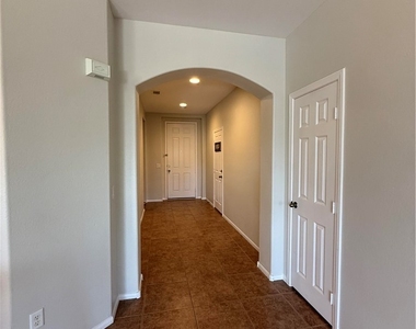 7621 Port Orchard Avenue - Photo Thumbnail 10