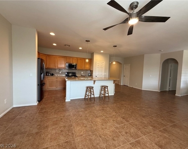 7621 Port Orchard Avenue - Photo Thumbnail 5