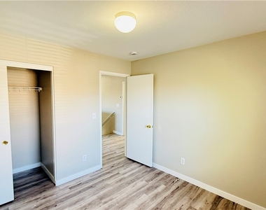 10202 Purple Primrose Drive - Photo Thumbnail 15
