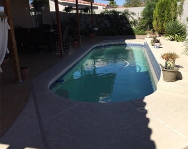 5538 Moncinna Street - Photo Thumbnail 8