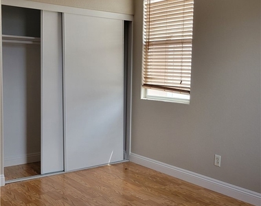 5538 Moncinna Street - Photo Thumbnail 25