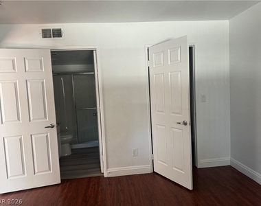 5158 S Jones Boulevard - Photo Thumbnail 15