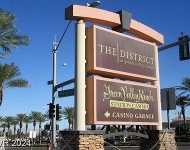 8 Barton Spring Circle - Photo Thumbnail 31