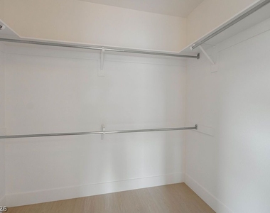 2118 Fountain Springs Drive - Photo Thumbnail 28