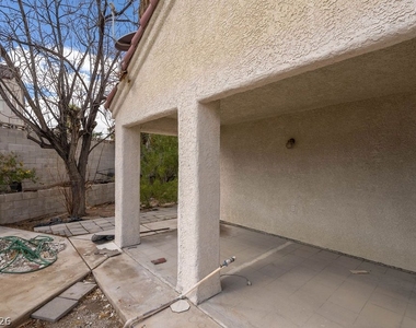2118 Fountain Springs Drive - Photo Thumbnail 40