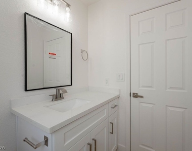 2118 Fountain Springs Drive - Photo Thumbnail 23