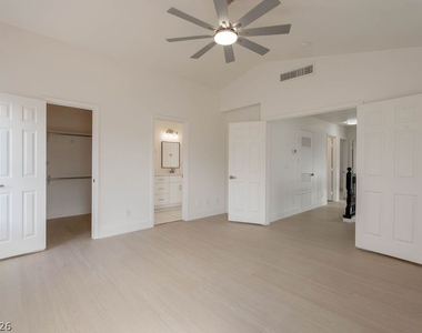 2118 Fountain Springs Drive - Photo Thumbnail 26