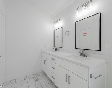 2118 Fountain Springs Drive - Photo Thumbnail 31