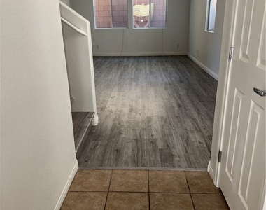 7534 Brisa Del Mar Avenue - Photo Thumbnail 3
