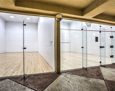 230 E Flamingo Road - Photo Thumbnail 27