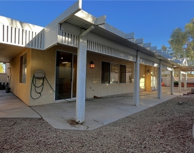 201 Thurston Street - Photo Thumbnail 28