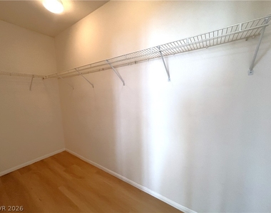 201 Thurston Street - Photo Thumbnail 14