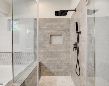 8621 Sierra Cima Lane - Photo Thumbnail 16