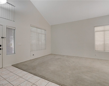 8621 Sierra Cima Lane - Photo Thumbnail 2