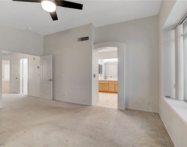 8621 Sierra Cima Lane - Photo Thumbnail 12