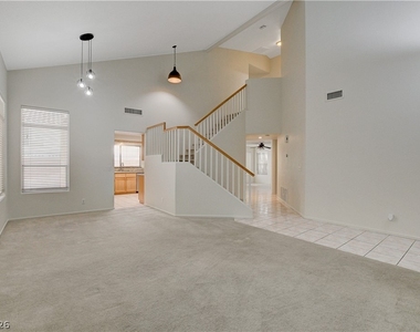 8621 Sierra Cima Lane - Photo Thumbnail 4