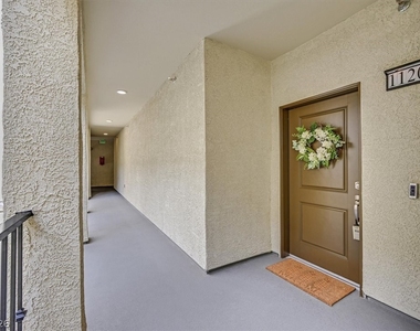 2555 Hampton Road - Photo Thumbnail 1