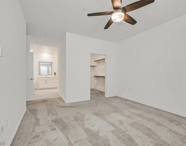 2555 Hampton Road - Photo Thumbnail 15