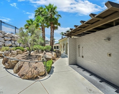 2555 Hampton Road - Photo Thumbnail 32