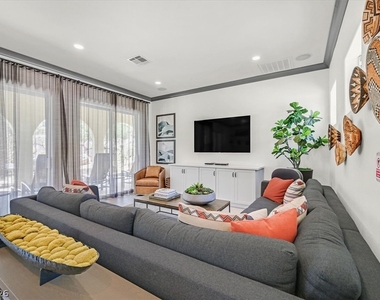 2555 Hampton Road - Photo Thumbnail 37