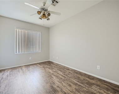 717 Peachy Canyon Circle - Photo Thumbnail 2