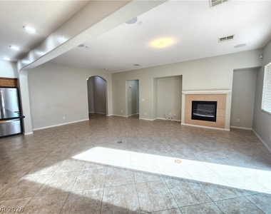 9733 Sienna Valley Ave Avenue - Photo Thumbnail 1